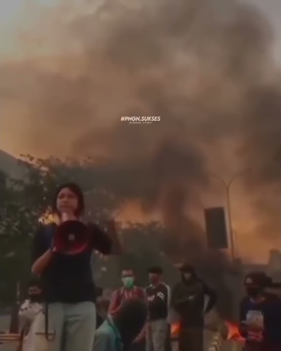 STATUS WA 30 DETIK - PERLAWANAN TERHADAP DPR ASPIRASI GA ADA ARTI