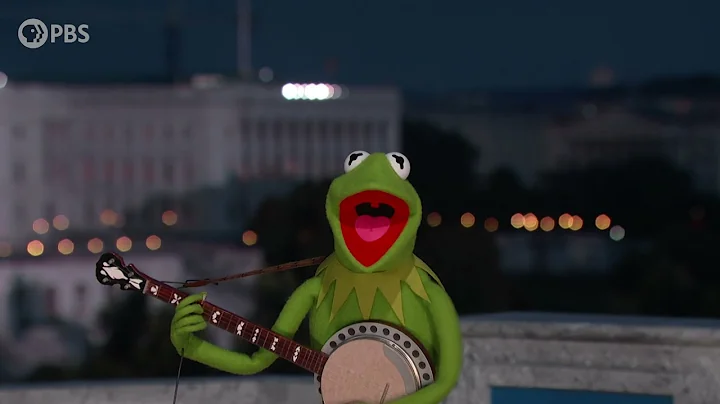 Kermit the Frog Performs "Rainbow Connection"