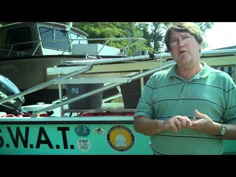 Gulf Coast Research Lab Jimmy Buffet Boat ALL EYES...