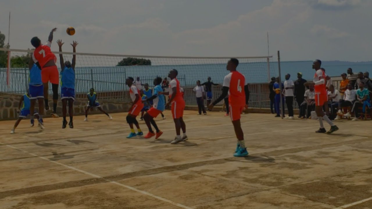 VOLLEYBALL IKIPE YIGARANZUYE INDI//FINAL MATCH UMURENGE KAGAME CUP// BUSHENGE VS SHANGI SET 1(18-25)