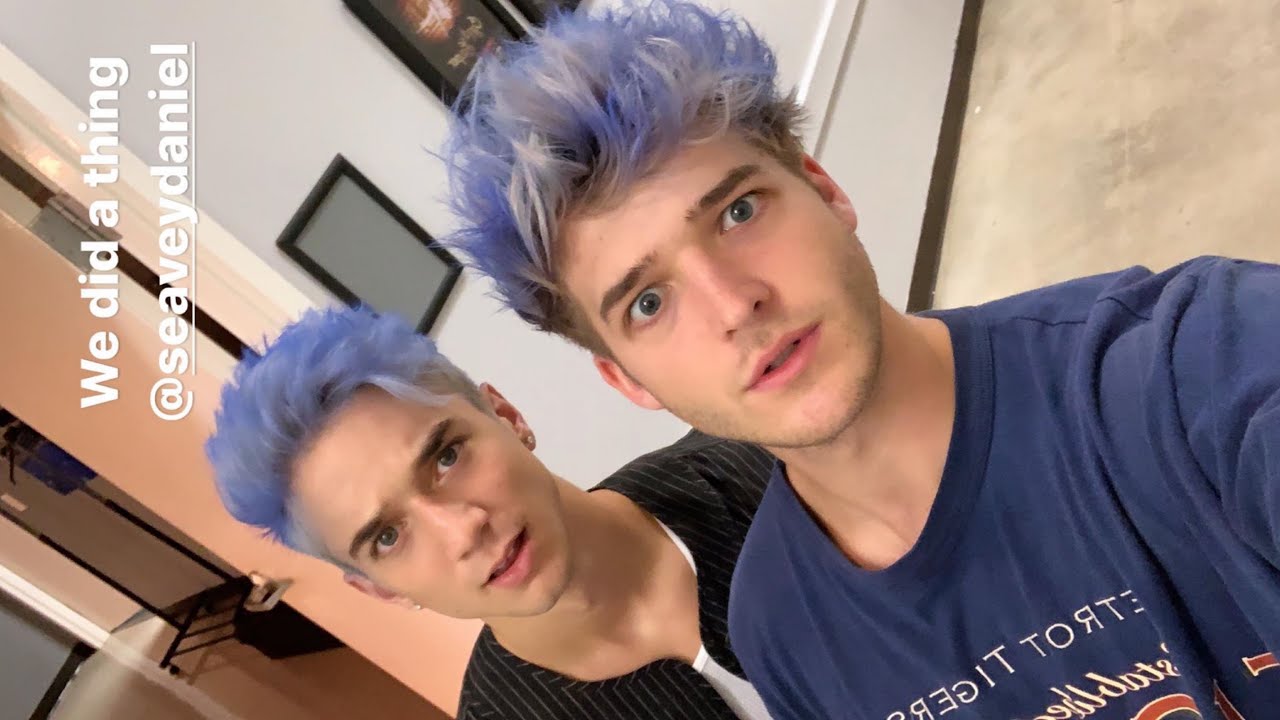 Daniel Seavey's Bold Blue Hair in 2019 - wide 5