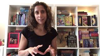 Am I a cliché tarot reader? #clichetarotreader