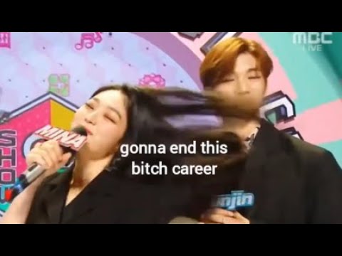 hyunjin and mina in a nutshell