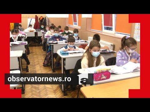 Școala online, în