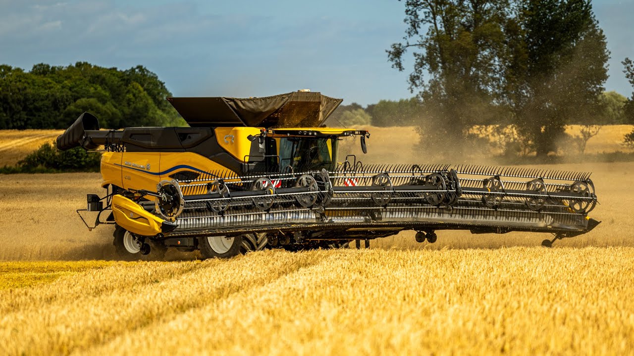 New Holland CR11 on Demo in Denmark
