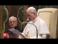 Un Papa que ve la urgencia de formar vínculos reales, no solo digitales