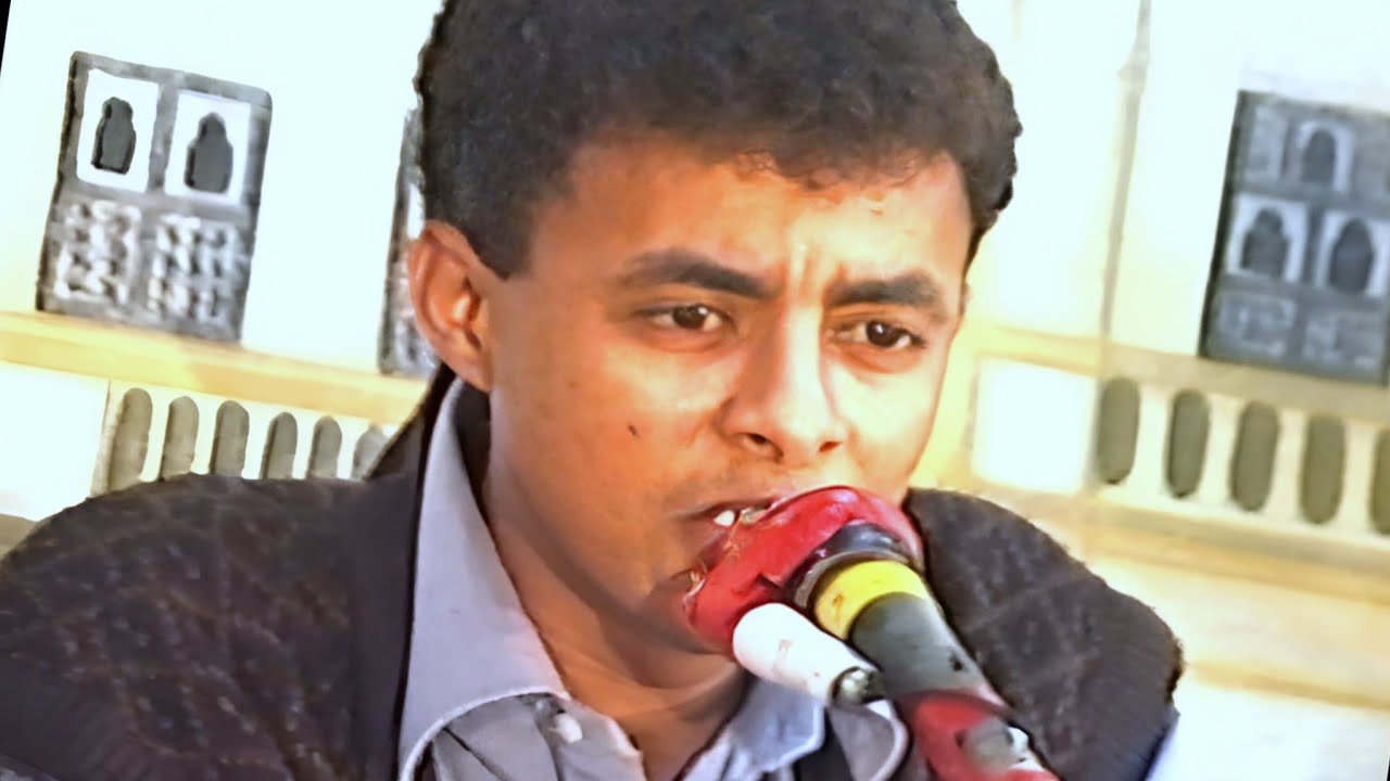 علي بن بريك  -  كل من بنا صرح المحبة  (من اجمل سهرات الزمن الجميل)