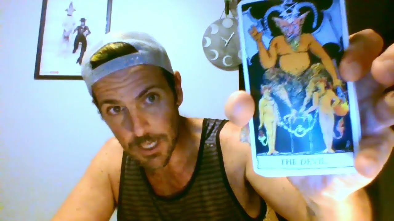 НОВАЯ ЛЮБОВЬ: Ты знаешь этого человека? Кто-то с твоей энергией, кто тобой по уши увлечён. Немног...