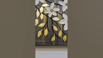 Modeling Paste Flowers With Golden Leaves 