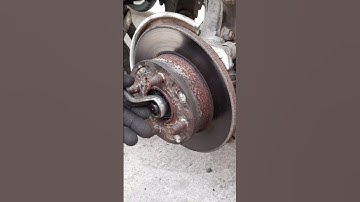 WHEEL BEARING REMOVAL// SPINDLE BEARING #mechanic #knowledge #howto #mustwatchvideo #automobile