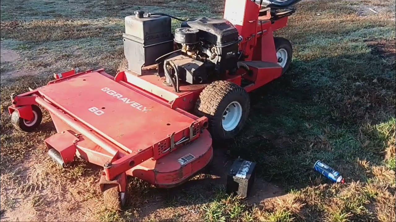 New Gravely Promaster 300 and How to Disengage Hydraulics YouTube