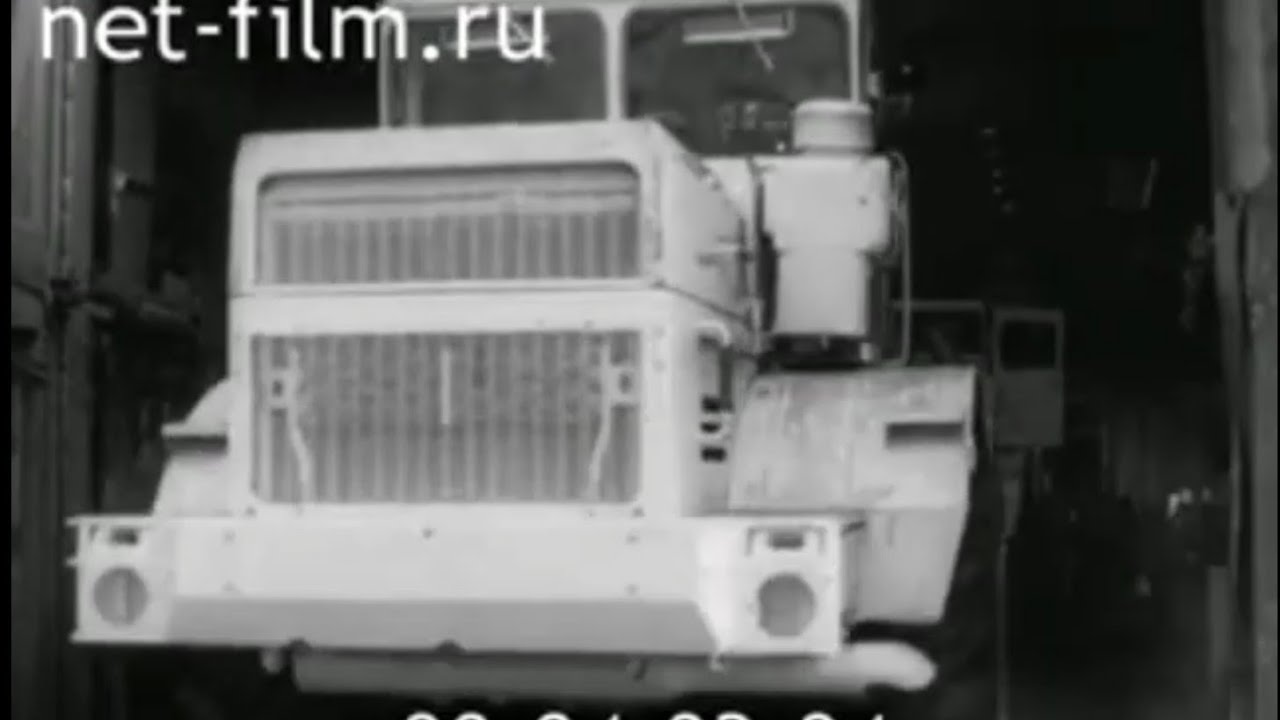 Выпуск трактора К-701 с нижней выхлопной трубой (под бампером) . - YouTube