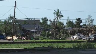 Tornado devastates Texas Panhandle town, killing 1 person and injuring dozens