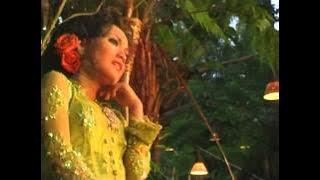 Rita Tila - CAHYA SUMIRAT