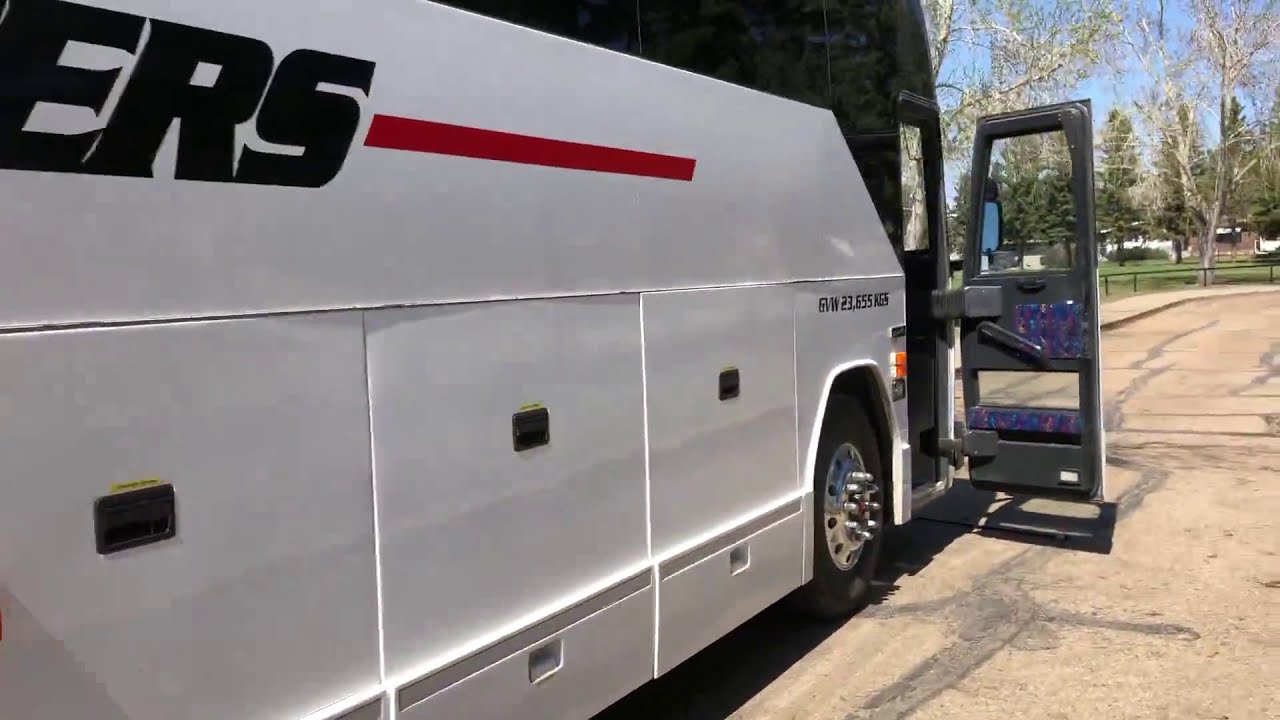 Charter bus service in Edmonton