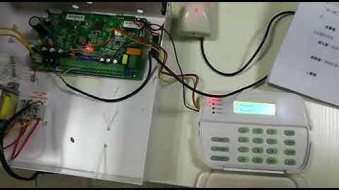 Home alarm panel with smoke detector wire connection pir detector and wireless pir detector