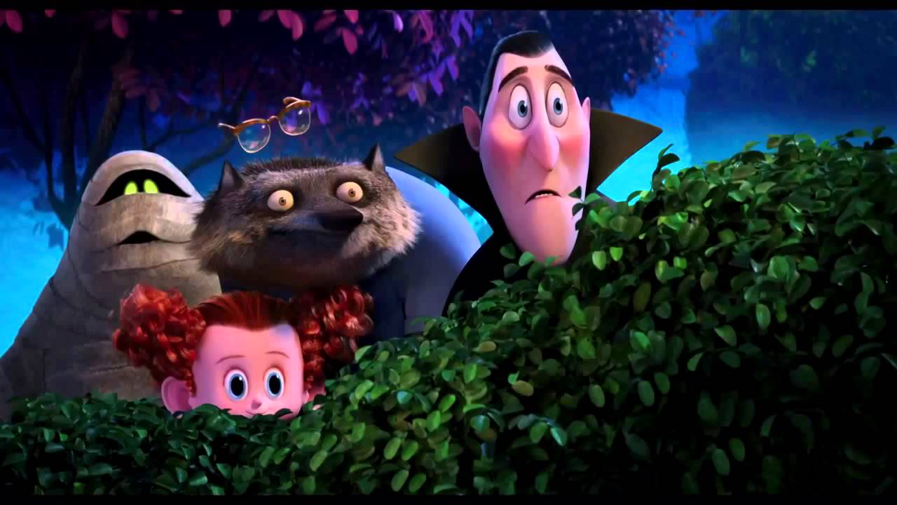 HOTEL TRANSILVANIA 2 Clip Selfie Susto Español - YouTube