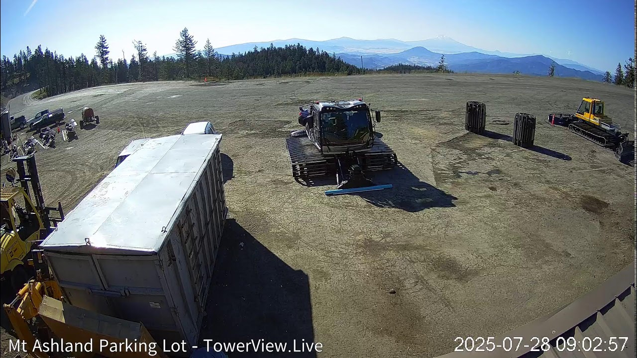 Mt Ashland Parking Lot Live