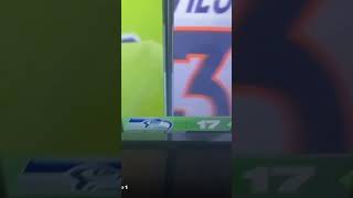 SEAHAWKS FAN REACTS TO A UPSET AGAINST THE BRONCOS!!!!!!!!! INSANE REACTION!!!!!!!