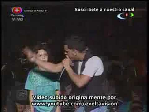 Tito El Bambino – Dejala Volar ( Barquisimeto Top Festival 2008 )