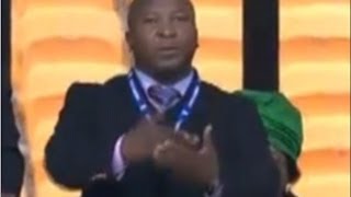 Fake Sign Language Translator At Nelson Mandela's Memorial