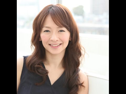 吉沢梨絵 妊娠中もTV出演!?意外な水着写真も!?