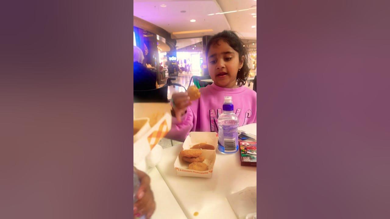 thats-how-you-eat-chicken-nuggets-youtube