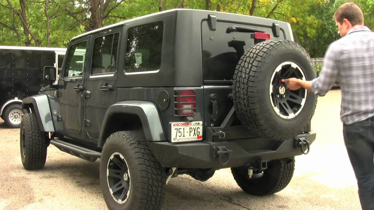 BOLT: Jeep Spare Tire Lock - YouTube