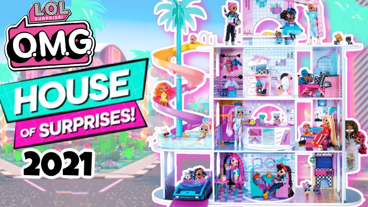 LOL Surprise Fashion Show House Playset - Dolls & Accessories