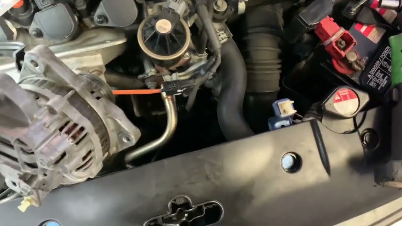 2006-2011 Honda Civic 1.8L ac compressor removal - YouTube