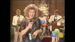 Lotta Engberg m Vikingarna - Genom Vatten och Eld , Live Nyttårsaften 1989 chords