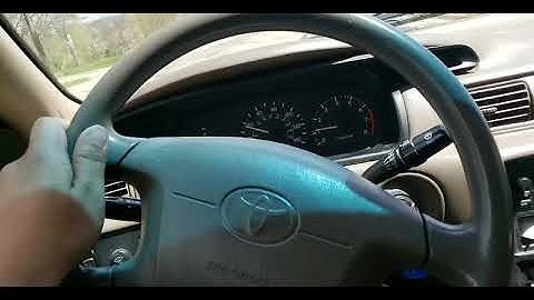 Symptoms of a tire with a bad belt.