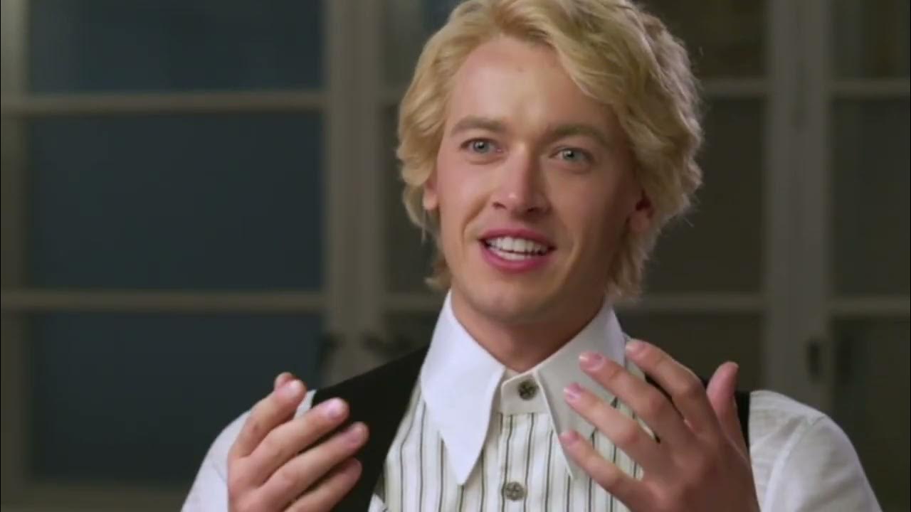 Tom Blyth THE HUNGER GAMES THE BALLAD OF SONGBIRDS AND SNAKES YouTube