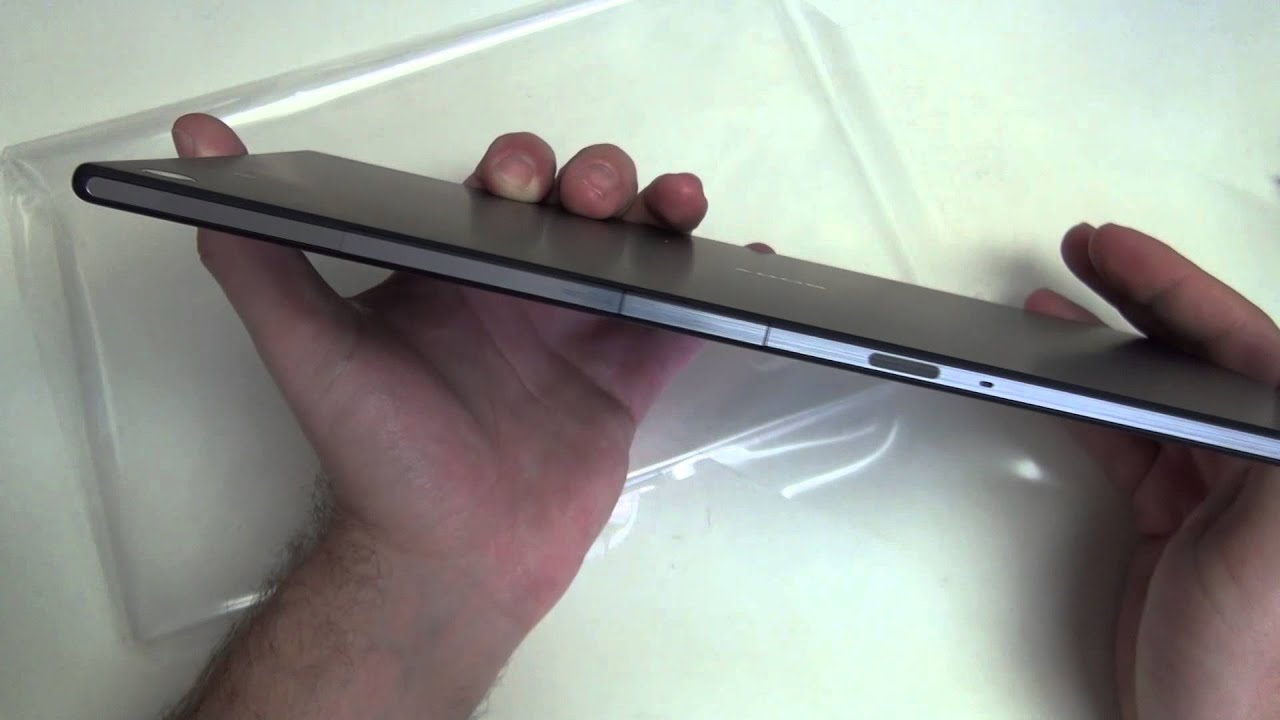 Sony Xperia Z2 Tablet Unpacking