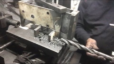 Amazing trick Carriage part of lathe machine hi class lathe machine #technology #hardwork