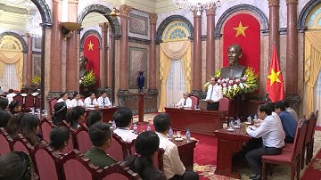 Chủ tịch nước Trần Đại Quang gặp mặt học sinh, sinh viên dân tộc thiểu số tiêu biểu