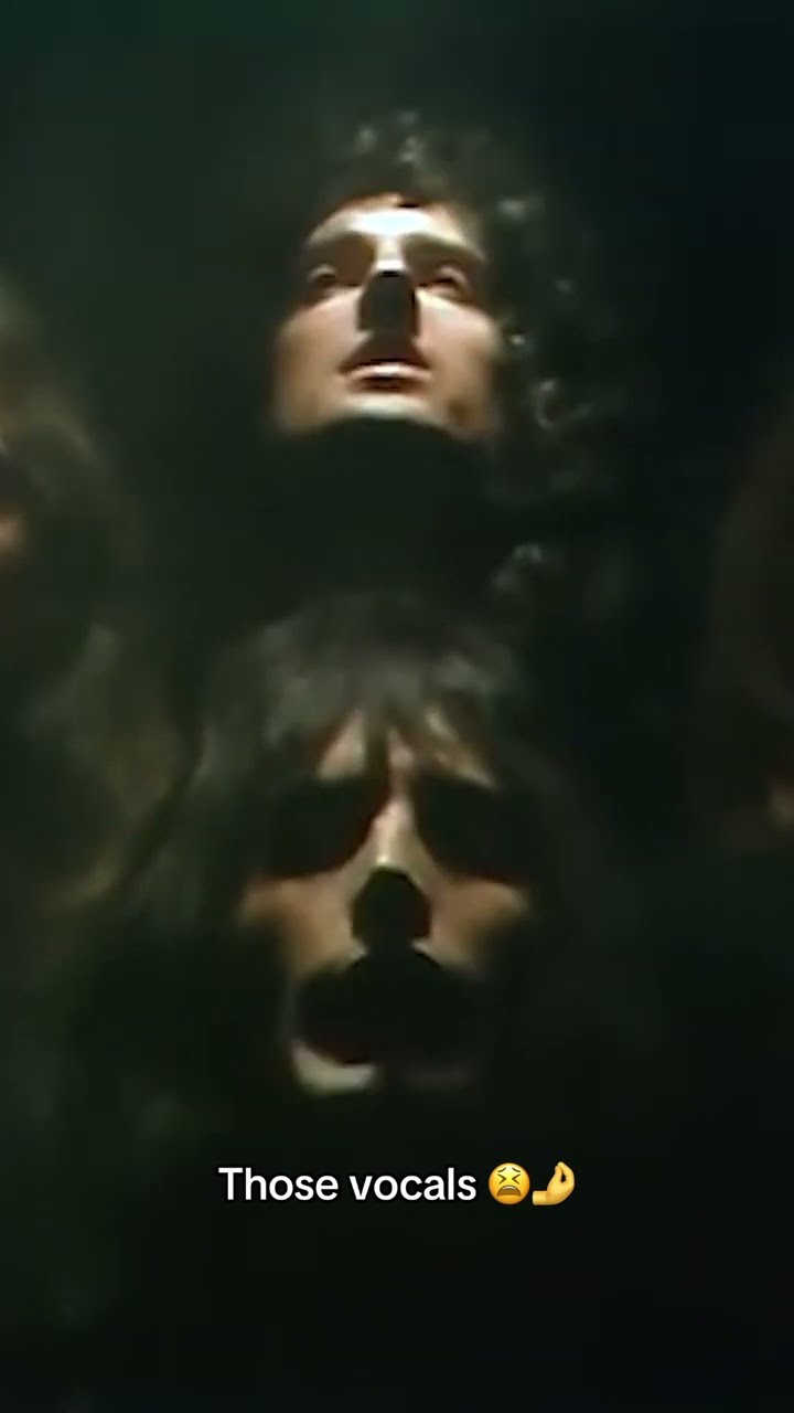 They never get old ? #queen #shorts