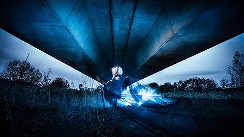 Shooting Fashion - Location Lighting with Elinchrom