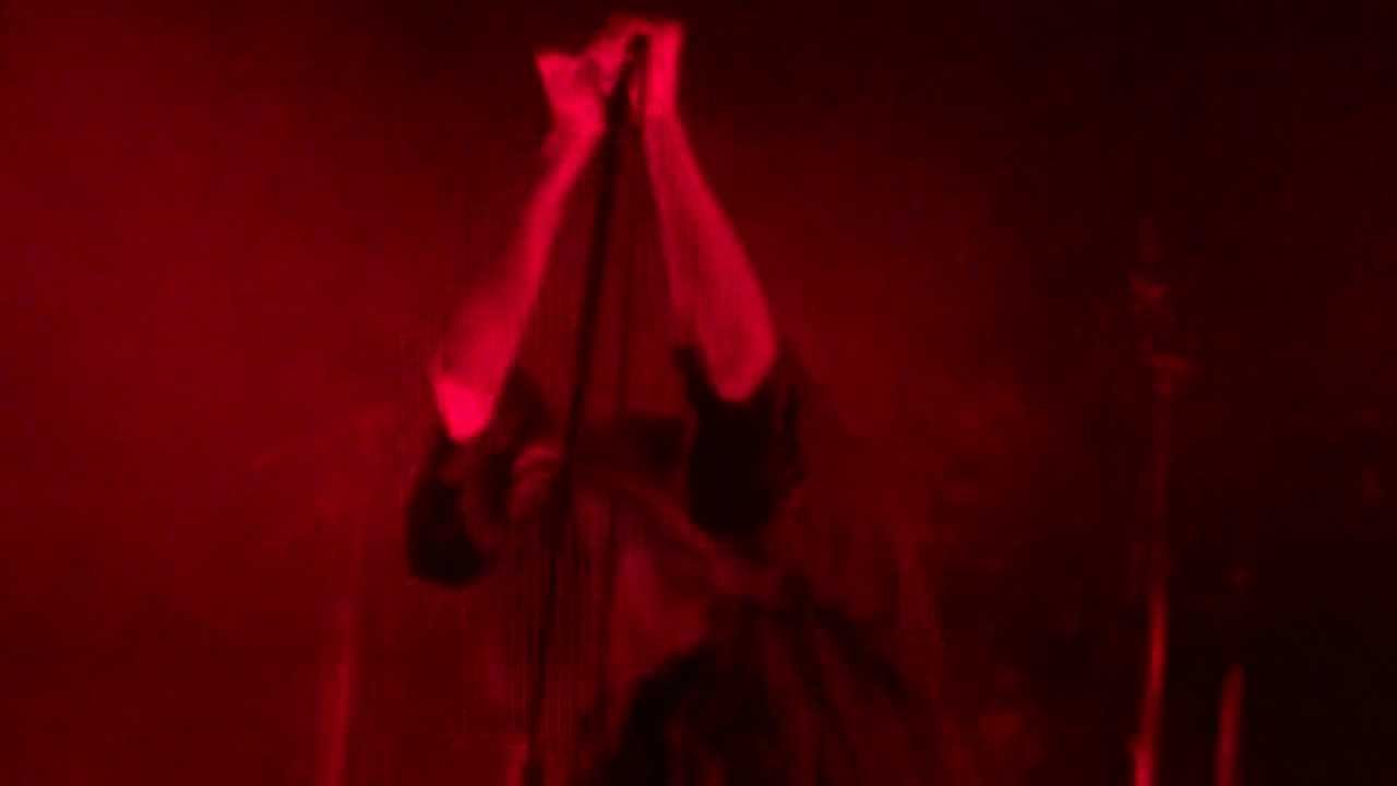 Crystal Castles - Plague - O2 Academy Brixton - 24.11.12