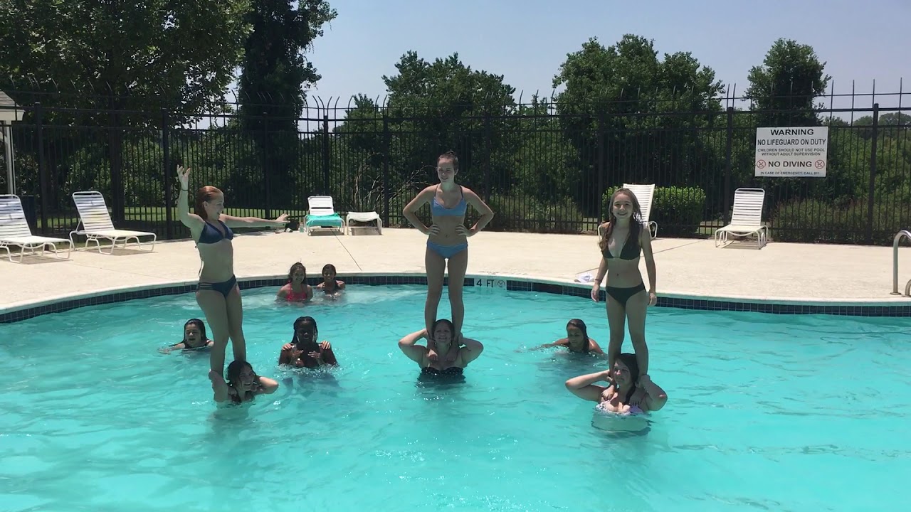 Cheerleader Pool Party Youtube