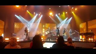 #ngeslankramerame Konser New Normal Cinta Hut Slank ke38Tahun Slank _ Terlalu Pahit Feat Tisa biani