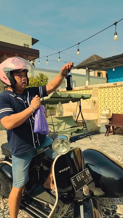 Minum Jamu, jangan Mabuk ya,minuman khas Semarang Jawa Tengah #congyang #tigadewa #shorts #segar