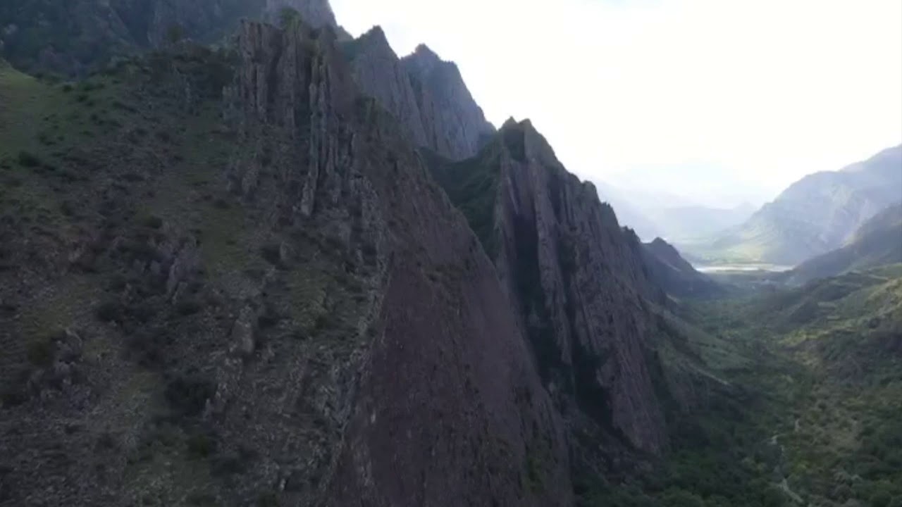 Нива в горах дагестана