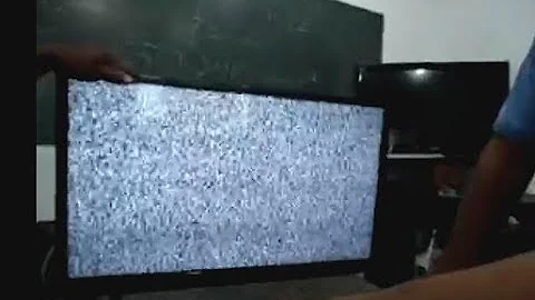 Porque a televisão fica chiando?