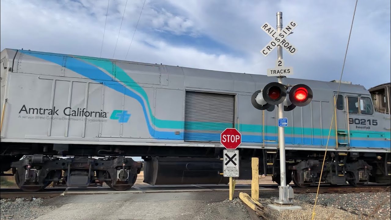 Amtrak CDTX 2009 San Joaquins Train 715 West - Orwood Road Private ...