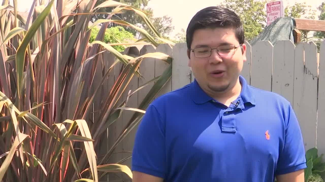 Homeless man handing out resumes in Bay Area lands software engineer ...