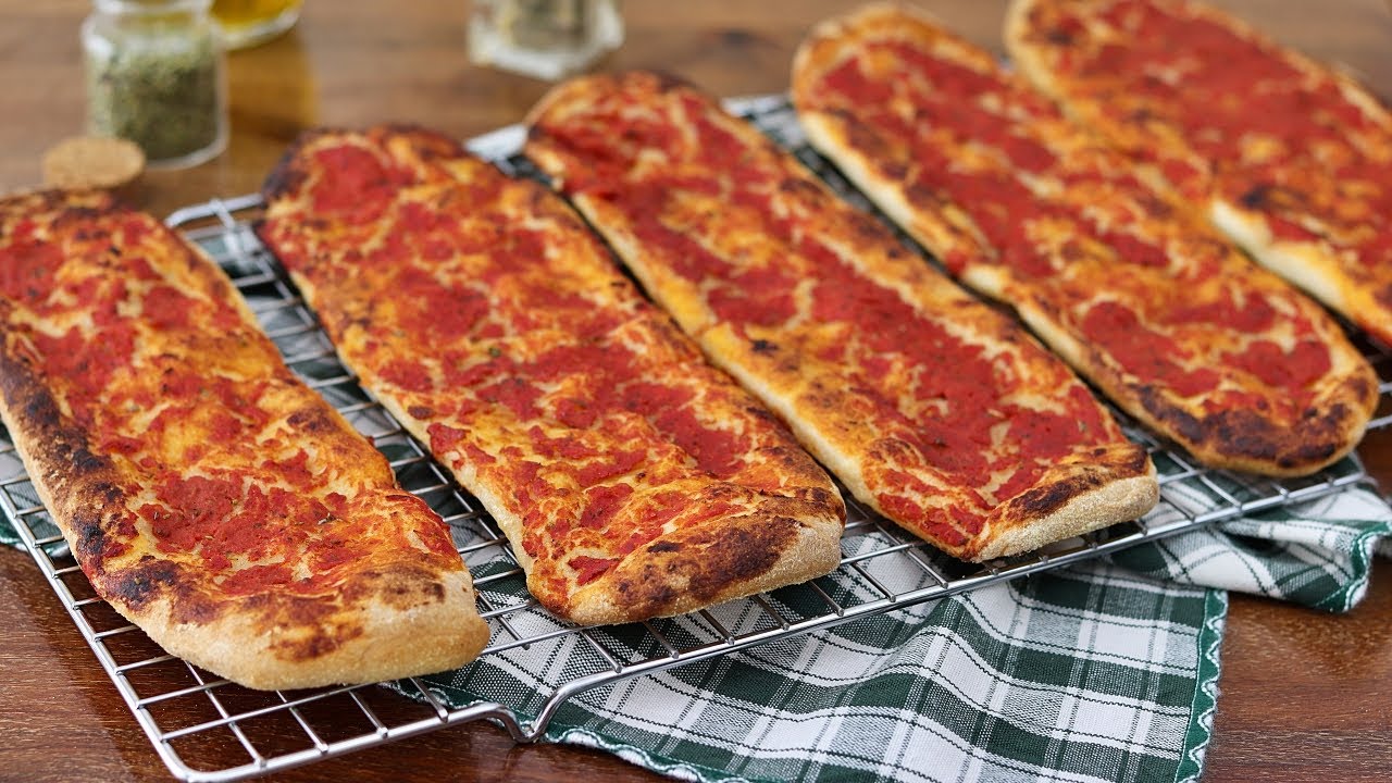 Lingue di pizza rossa senza glutine e senza lattosio, sottili e scrocchiarelle