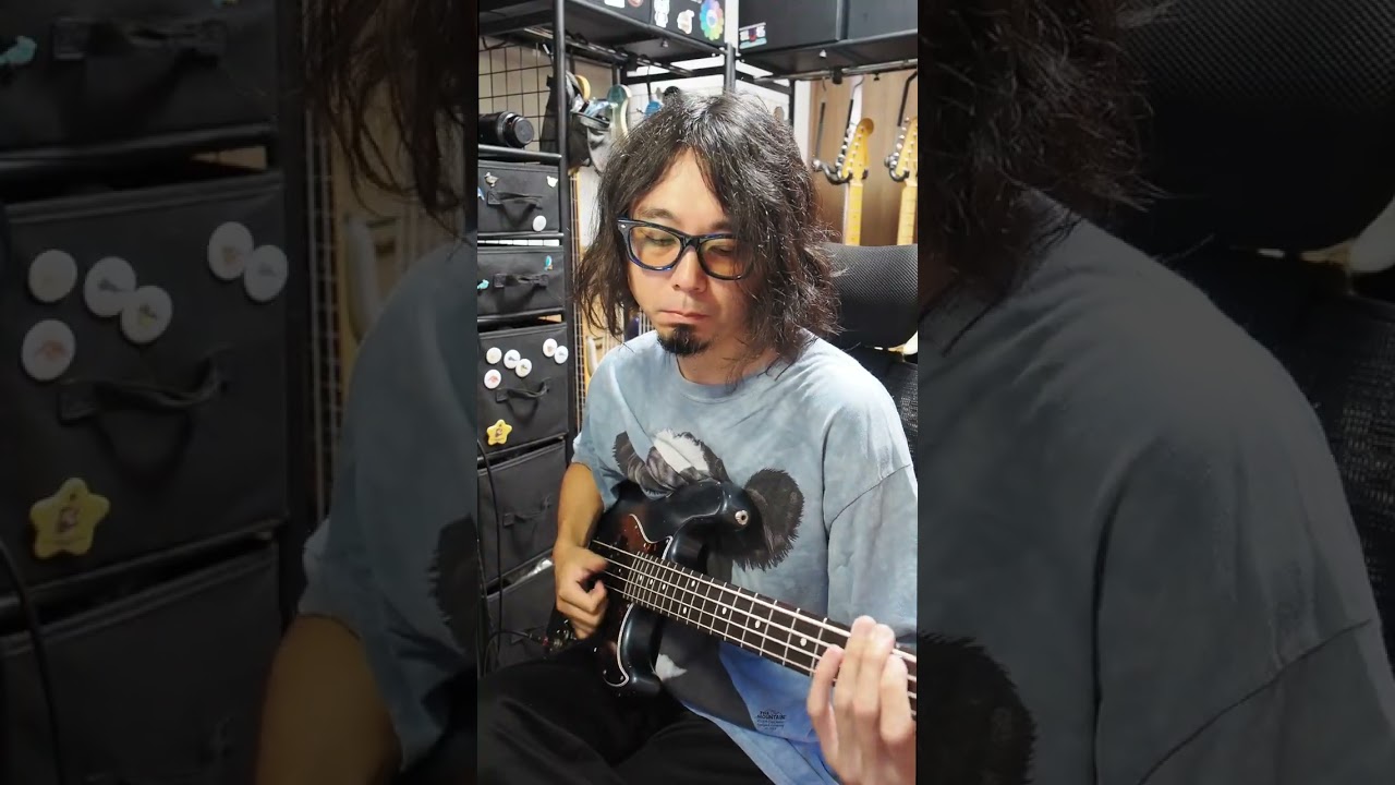 アルバムに収録したGreen Monsterという曲です #bass #slap