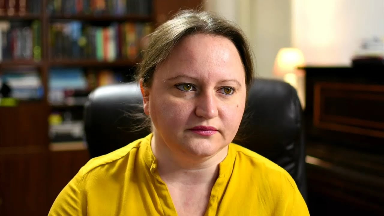 Thoughts on book reviewing, rights of authors, imbalance of power and the impact of Erikson's books