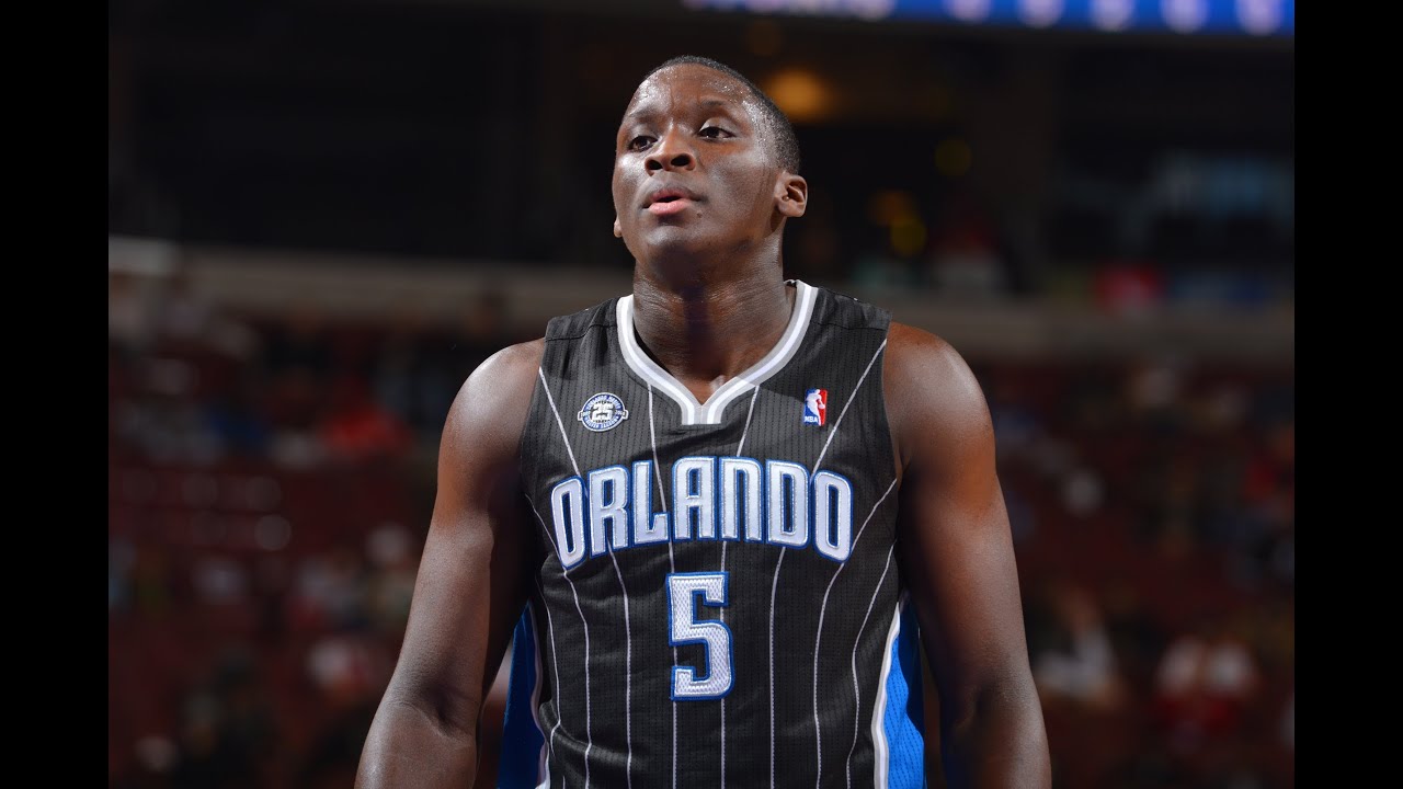 victor oladipo magic jersey